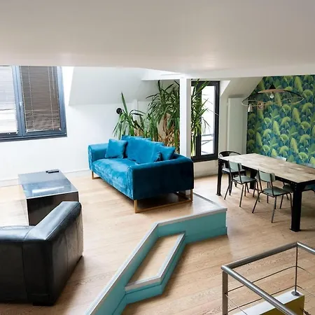 Loft Lumineux 90m2 - Port & Centre - *